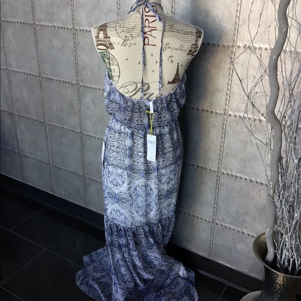 Dress - Picture 4 of 4